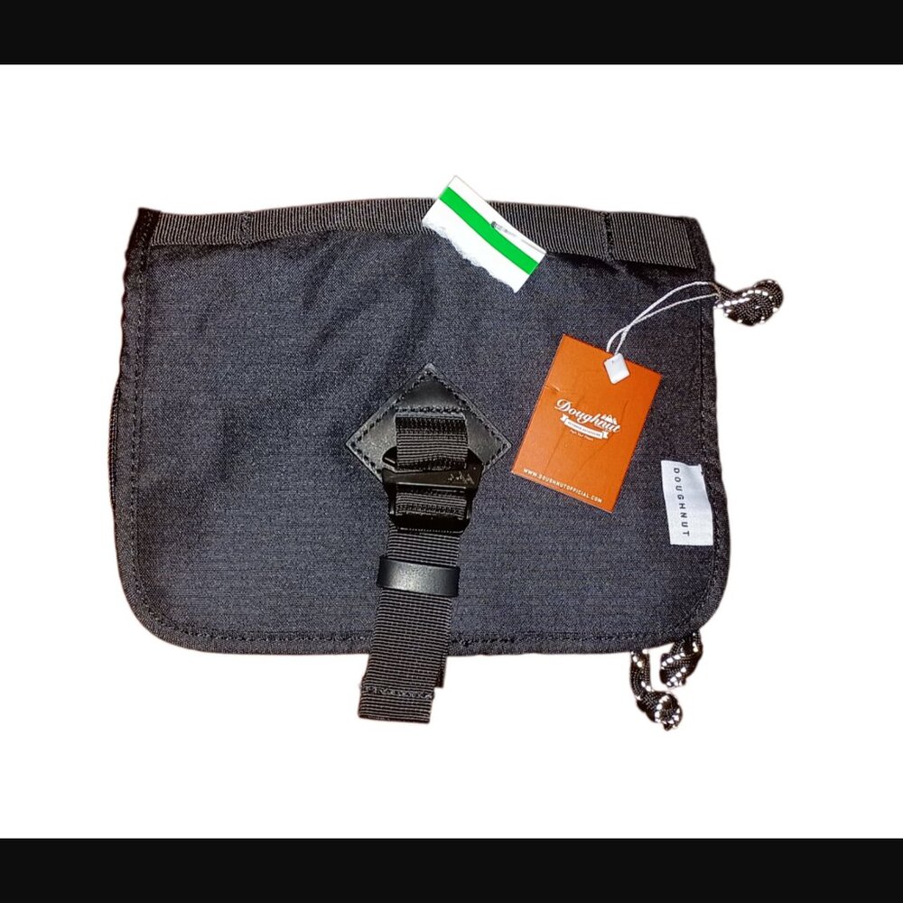 Doughnut Outdoor Adventure Hiking Camping Outdoor Tactical Utility Pouch